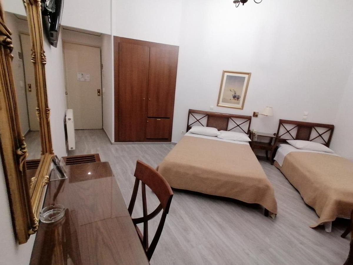 Hotel Galaxias أغرينيو المظهر الخارجي الصورة