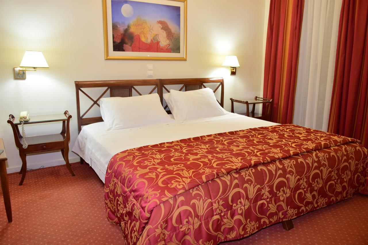 Hotel Galaxias أغرينيو المظهر الخارجي الصورة
